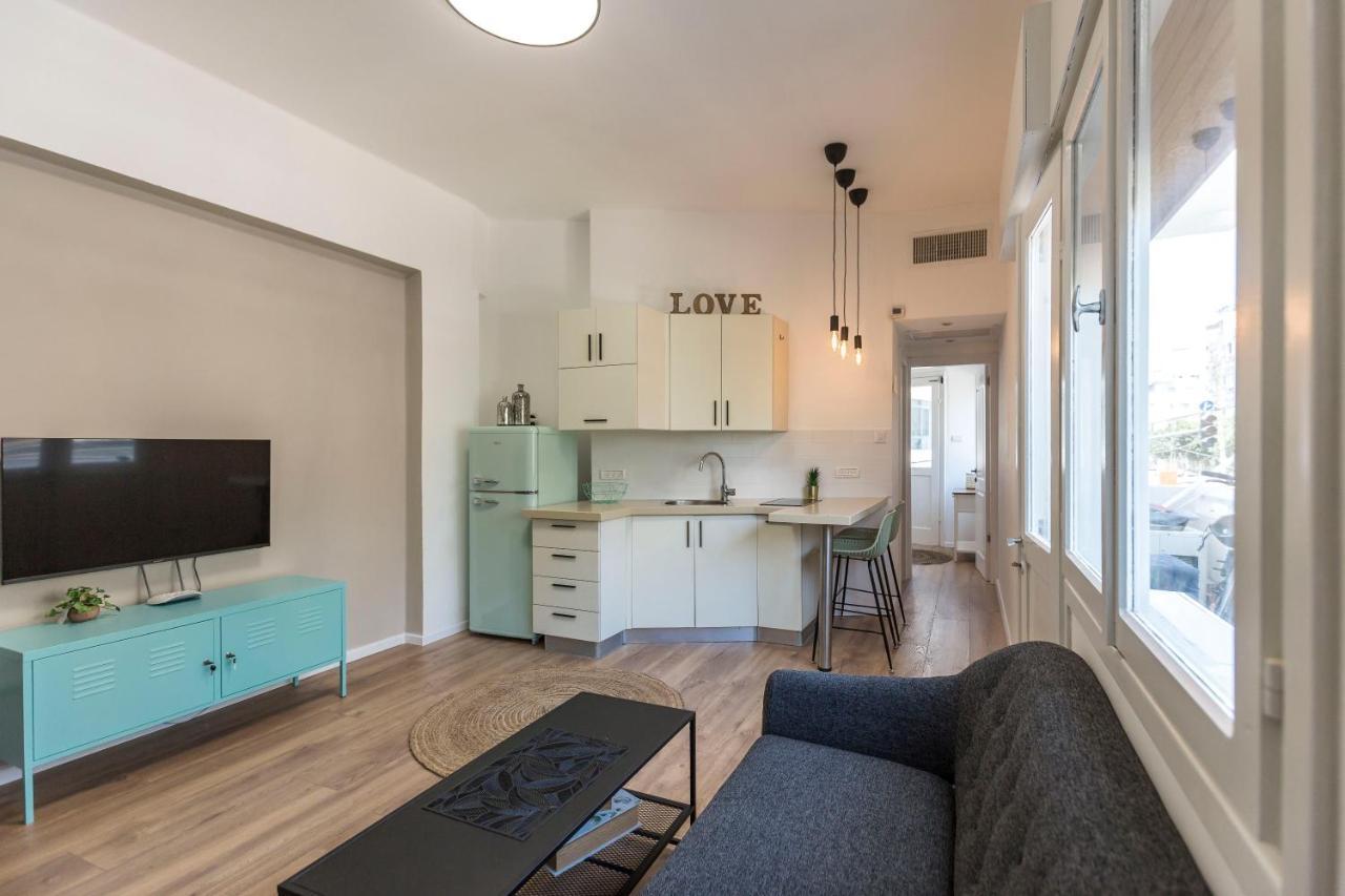 1B Patio Beach House Premium Location W/2 Balcony Tel Aviv Dış mekan fotoğraf